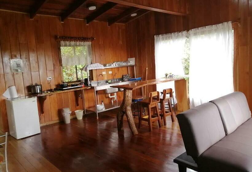 침실 1개 주택, Monte Santo Y Café