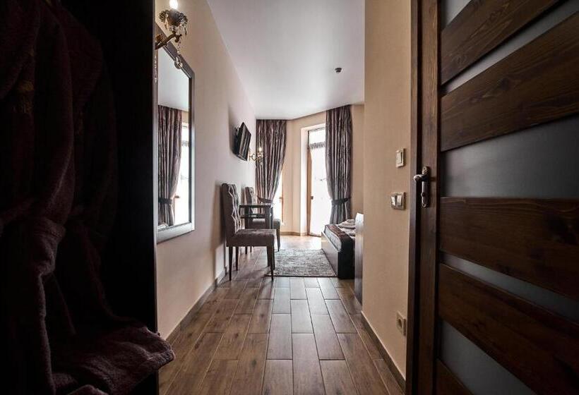 Номер Стандарт Вид на Горы, Villa Livorno