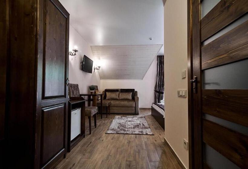 اتاق خانوادگی, Villa Livorno