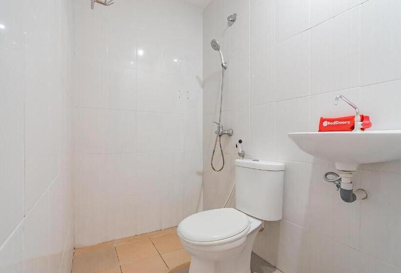 Номер Стандарт, Reddoorz At Rajawali Km 5 Palangkaraya