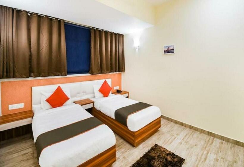 غرفة ديلوكس, Golden I