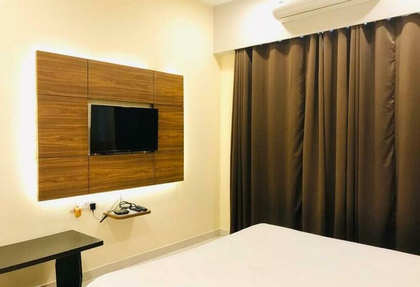 غرفة قياسية, Golden I