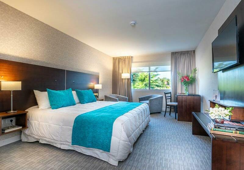 스탠다드 룸 킹사이즈 침대, Howard Johnson Plaza & Convention Center Spa La Plata