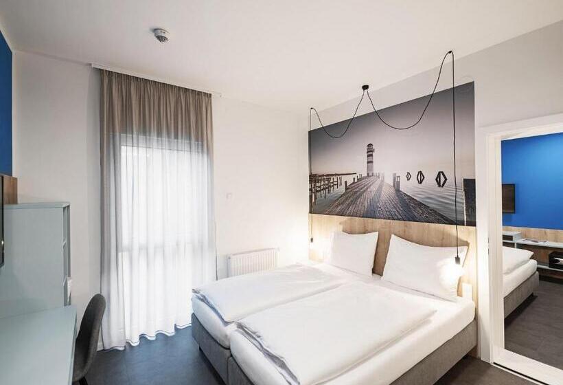 Номер Стандарт, Lakeside77