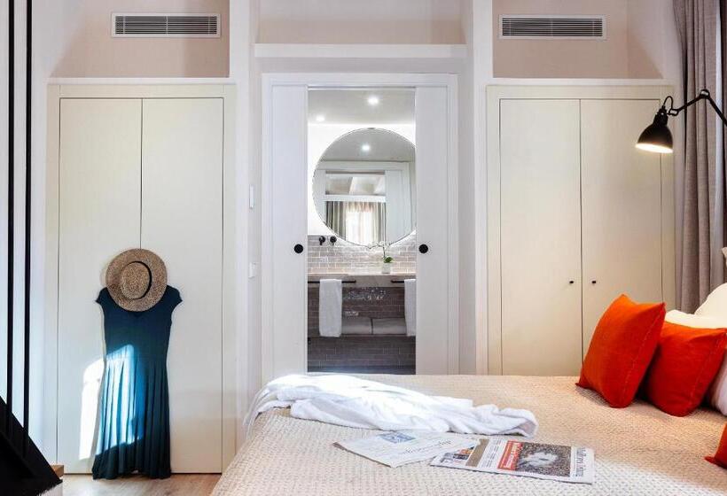 سوییت دوبلکس, Samaritana Suites