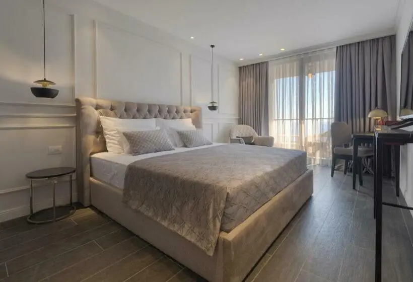 اتاق استاندارد با بالکن, Vivid Blue Serenity Resort