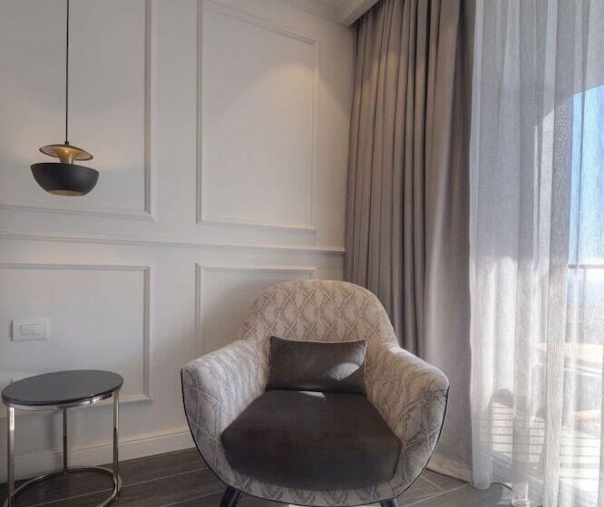 اتاق استاندارد با بالکن, Vivid Blue Serenity Resort