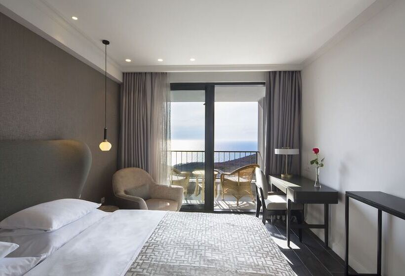 اتاق استاندارد با بالکن و چشم‌انداز دریا, Vivid Blue Serenity Resort