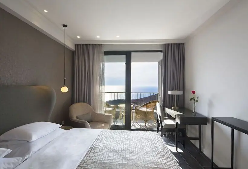 اتاق استاندارد با بالکن و چشم‌انداز دریا, Vivid Blue Serenity Resort