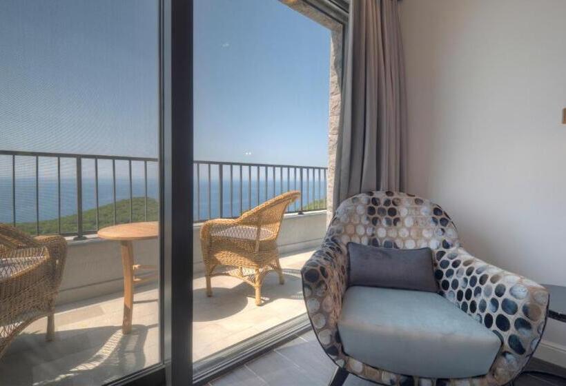 اتاق‌ استاندارد تودرتو با چشم‌انداز دریا, Vivid Blue Serenity Resort