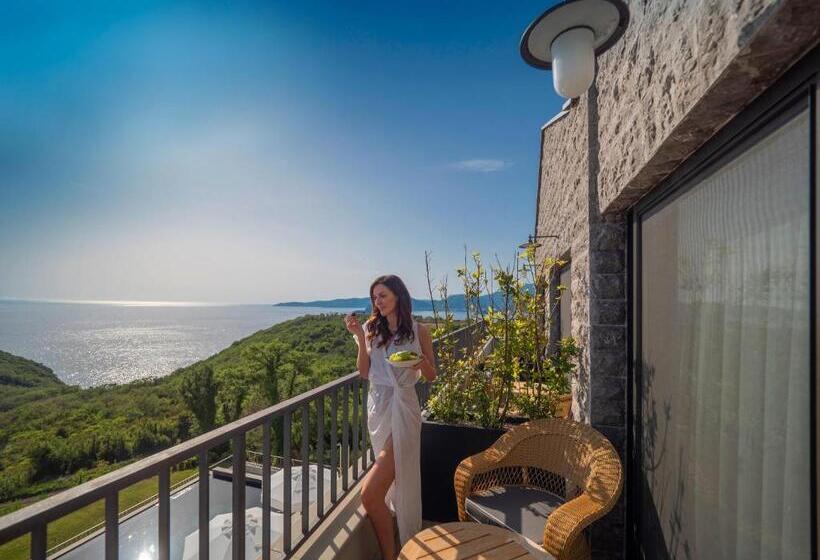 חדר סטנדרט מעבר לחד עם נוף לים, Vivid Blue Serenity Resort