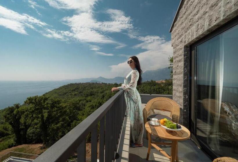 اتاق‌ استاندارد تودرتو با چشم‌انداز دریا, Vivid Blue Serenity Resort