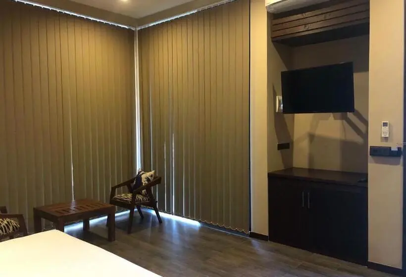 プールビュースタンダードルーム, Soluna Beach Resort