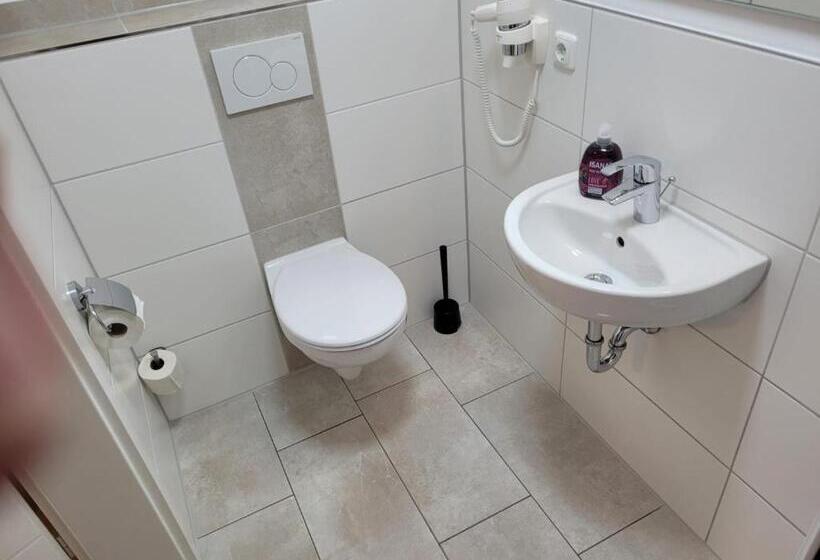 Номер Basic, Altstadtpension Rostock