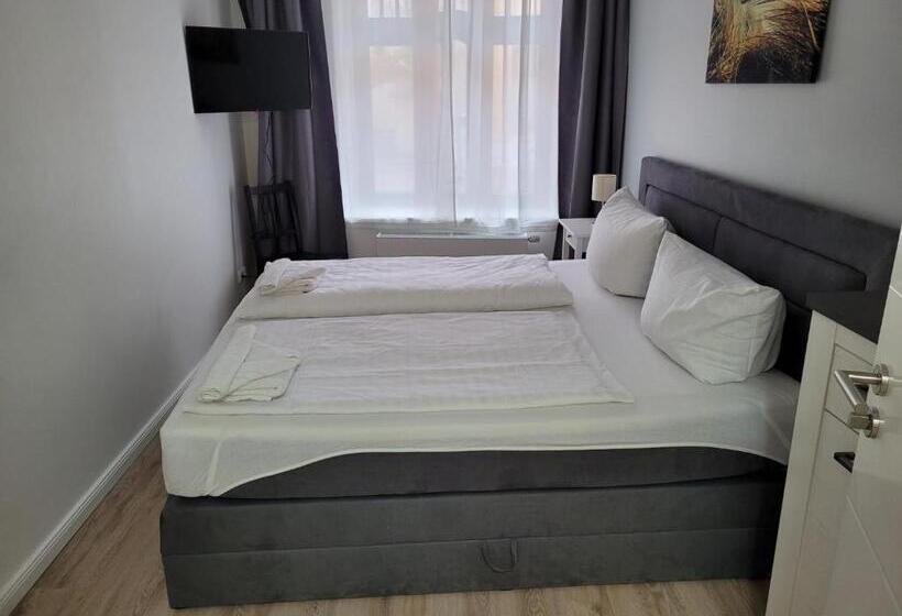 Номер Basic, Altstadtpension Rostock