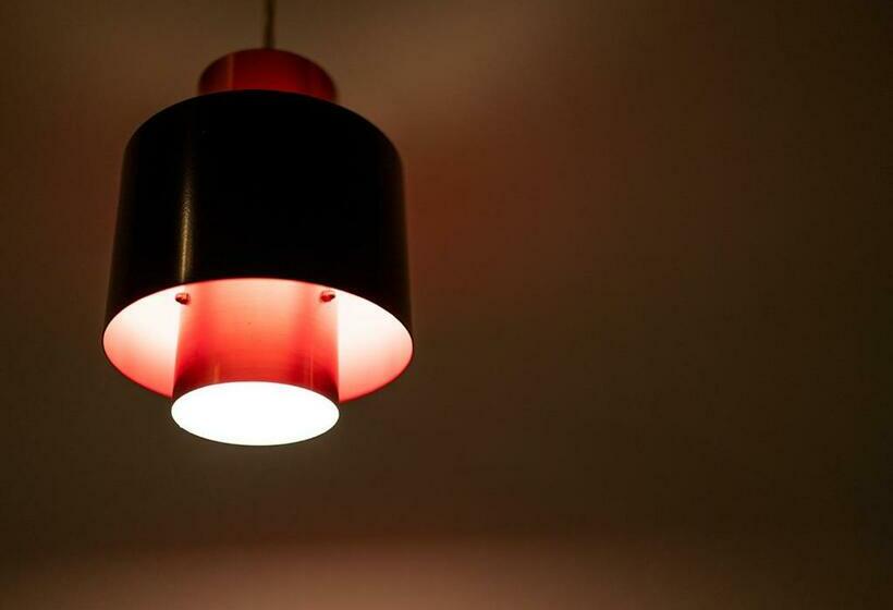 스탠다드 싱글 룸, Day By Day