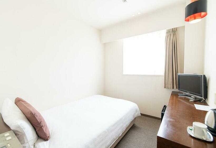 스탠다드 싱글 룸, Day By Day