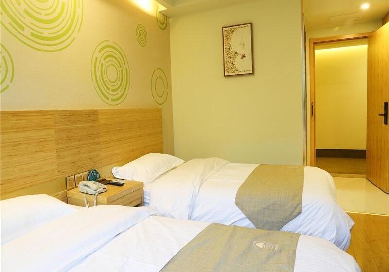 Номер Стандарт, Greentree Inn