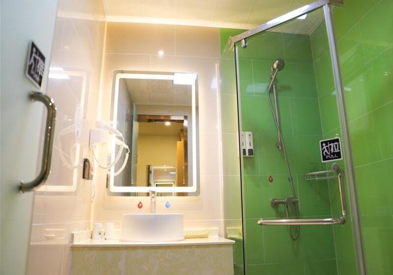 Номер Стандарт, Greentree Inn