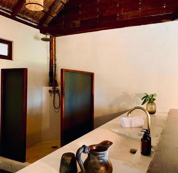 オーシャンビューデラックスルームバルコニー付き, Libelula Tulum Beachfront