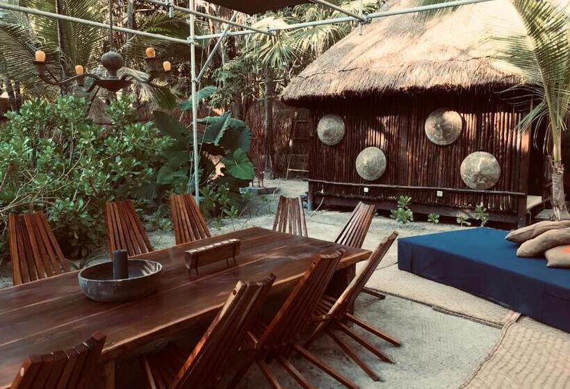 اتاق استاندارد با بالکن و چشمانداز دریا, Libelula Tulum Beachfront