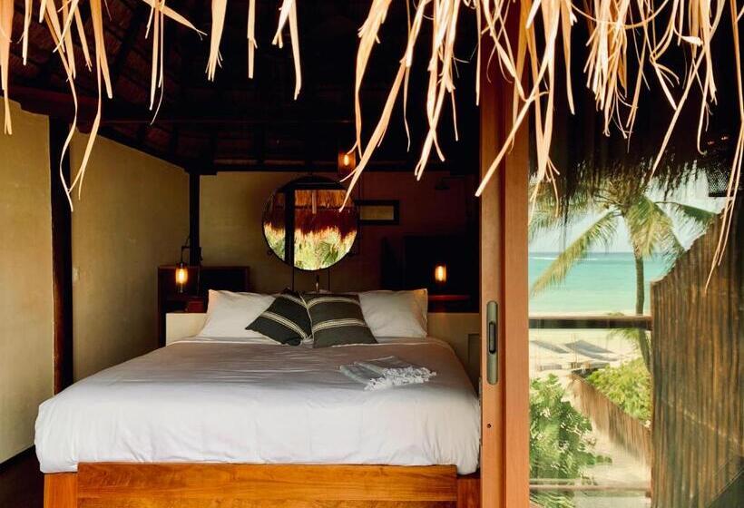 اتاق استاندارد با بالکن و چشمانداز دریا, Libelula Tulum Beachfront