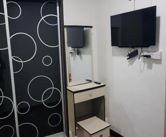 غرفة ديلوكس ثلاثية, Spot On 89755 D&d Budget Inn