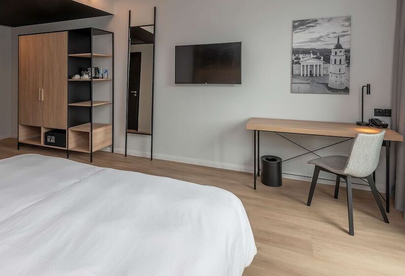 Superior Room with Views, Park Inn By Radisson Vilnius Airport Hotel & Conference Centre