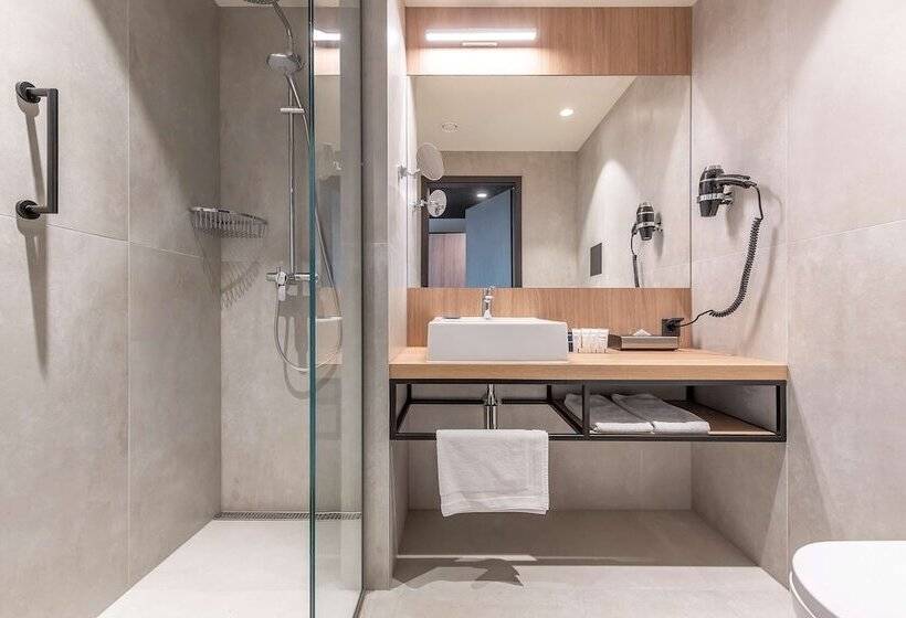 Family Room, Park Inn By Radisson Vilnius Airport Hotel & Conference Centre