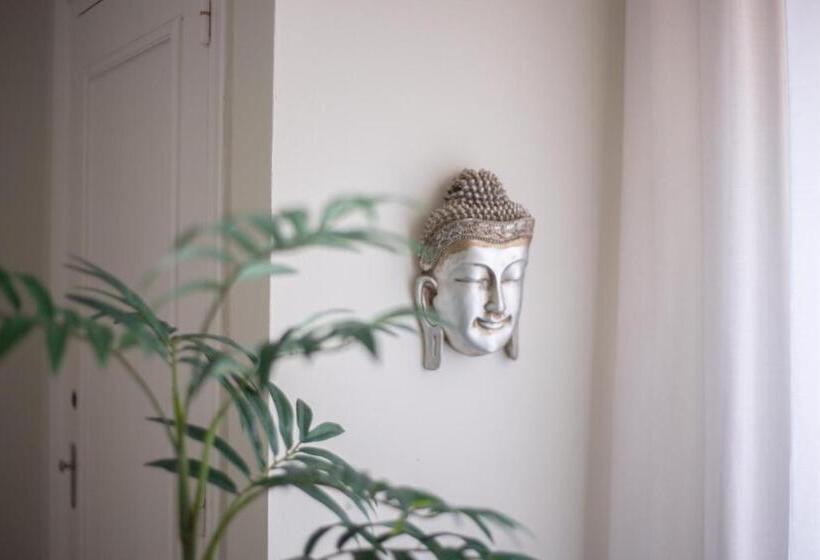 سوئیت با وان آب گرم, Barbatuke Ecohomestel