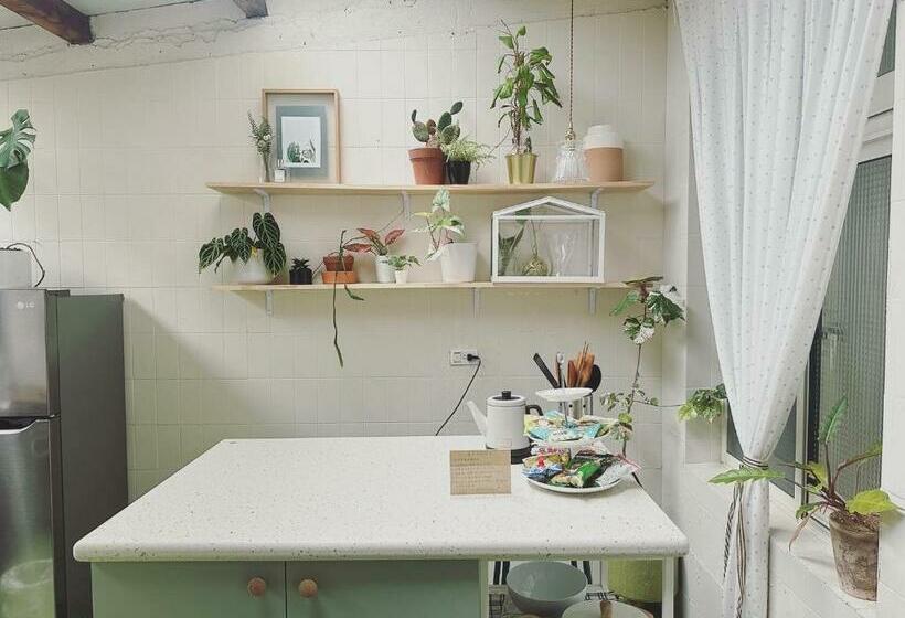 اتاق استاندارد با بالکن, 小仙肉包棟民宿