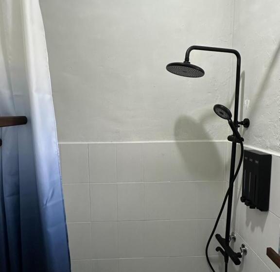 اتاق استاندارد با بالکن, 小仙肉包棟民宿