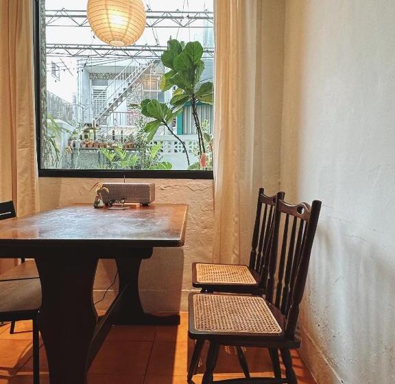 اتاق استاندارد با بالکن, 小仙肉包棟民宿