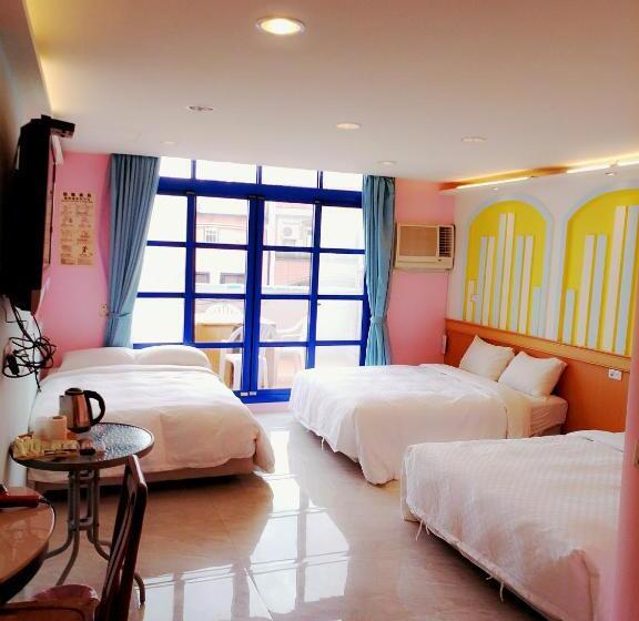 ファミリールーム, Hong Ben