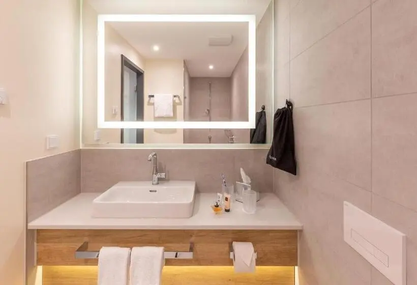 آپارتمان سوپریور 1 خوابه, Stellaris Apartment
