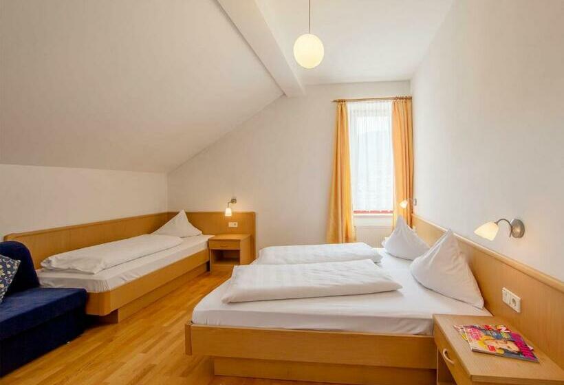 דירת חדר, Villa Residence Santer