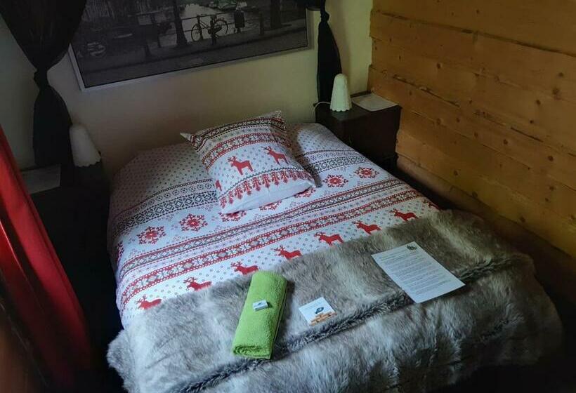 Номер Стандарт Трехместный, Auberge Refuge De Roybon