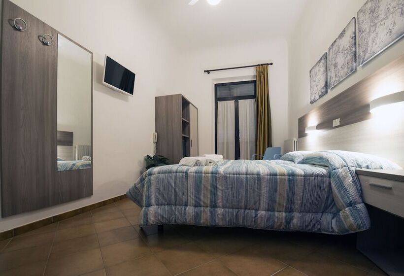 اتاق سوپریور, Foresteria Valdese Di Firenze