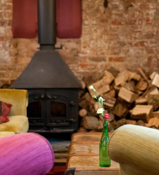 スタンダードルーム, Oak Inn