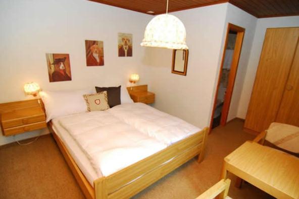 Economy Szoba, Rothorn