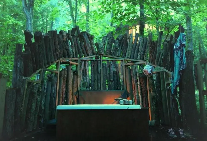 シャレー1寝室, Lost River Hostel