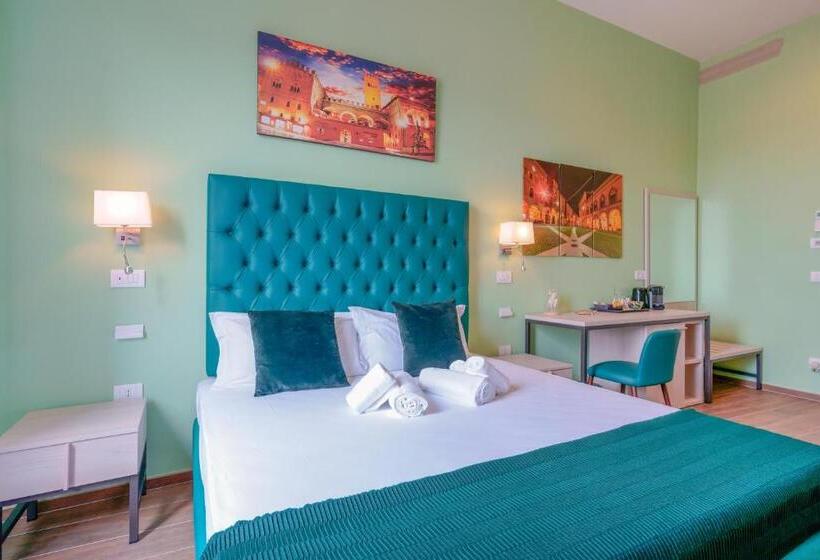 اتاق لوکس, Attico Di Via D'azeglio