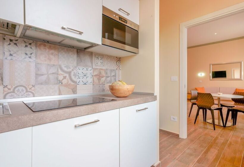 آپارتمان لوکس 1 خوابه, Attico Di Via D'azeglio