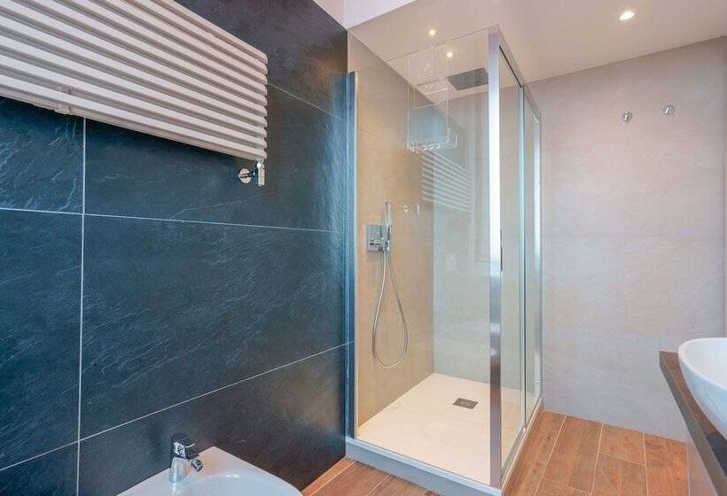 آپارتمان لوکس 1 خوابه, Attico Di Via D'azeglio