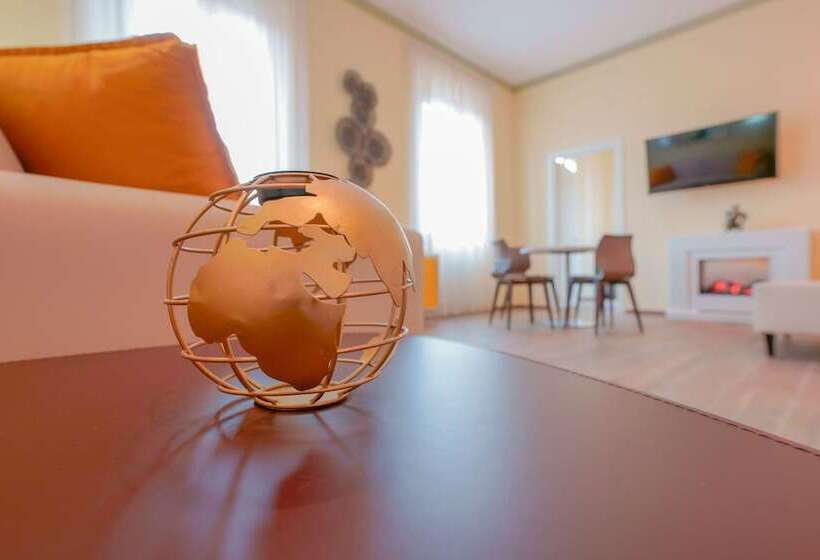 آپارتمان لوکس 1 خوابه, Attico Di Via D'azeglio