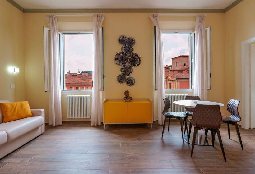 آپارتمان لوکس 1 خوابه, Attico Di Via D'azeglio