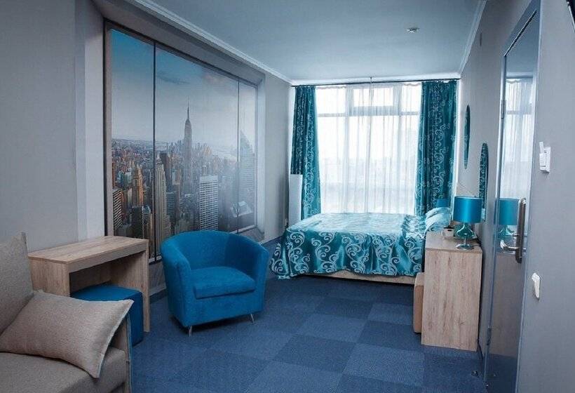 اتاق لوکس, Raketa