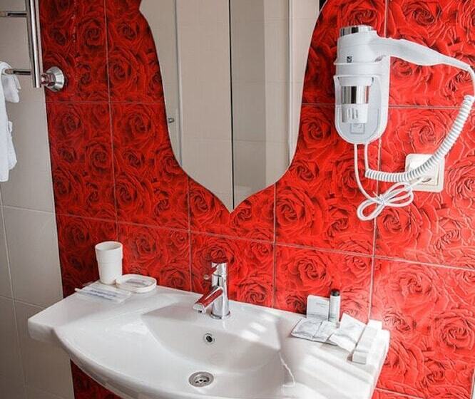 اتاق استاندارد, Raketa