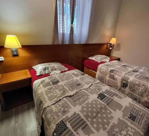 غرفة قياسية, Hostel Seven Hills