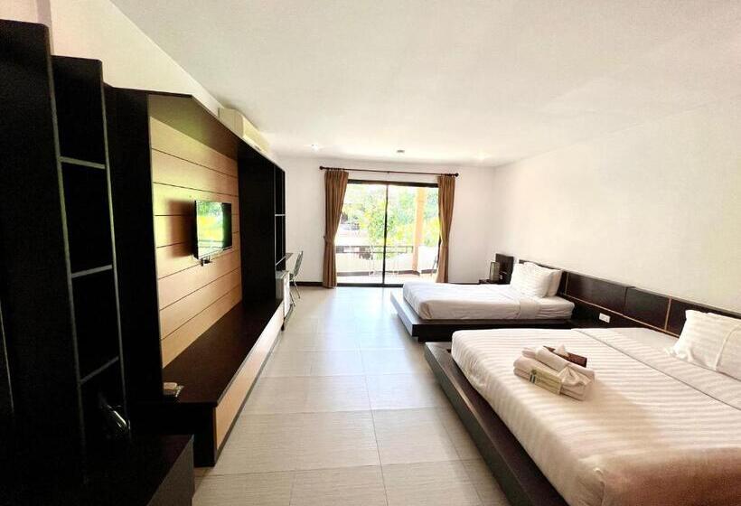 Номер Deluxe с Террасой, La Villa Khon Kaen